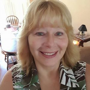 Meet your Posher, Lori